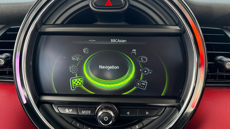 MINI Hatchback 1.5 Cooper 5dr Auto Petrol Hatchback
